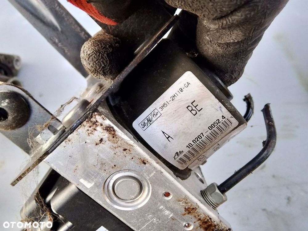 pompa abs ford c-max i focus mk2 3m51-2m110-ga - 3