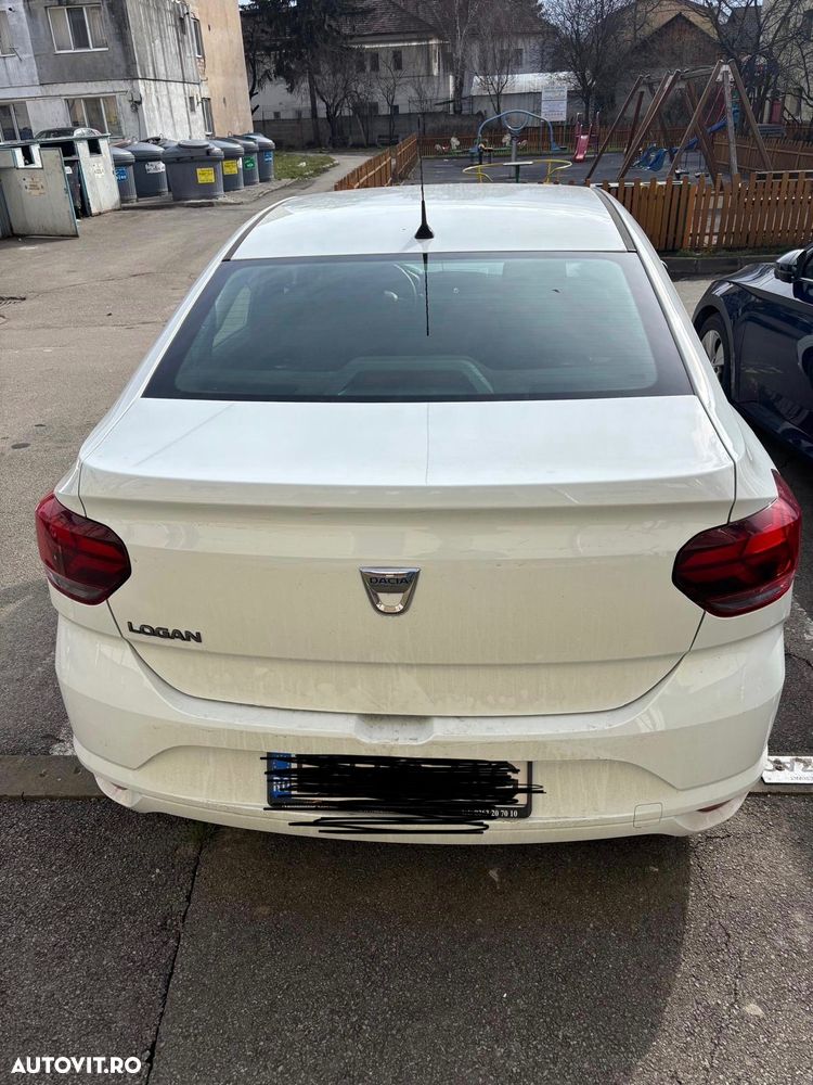 Dacia Logan TCe 90 MT5 Comfort - 9