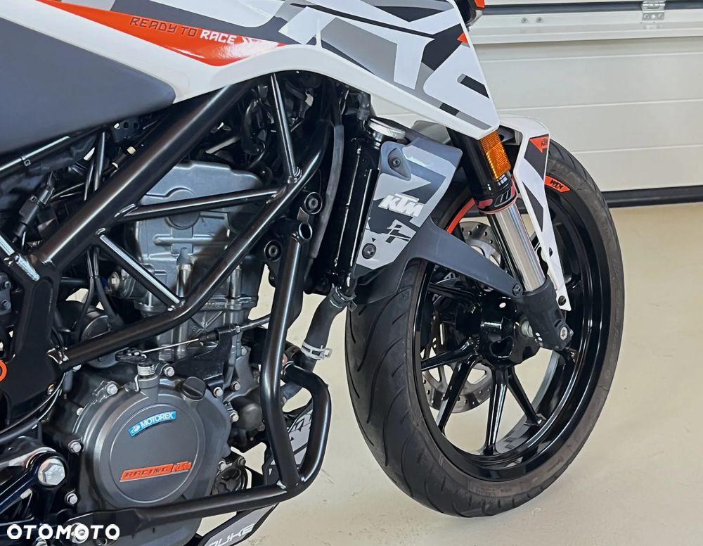 KTM Duke 125 - 27