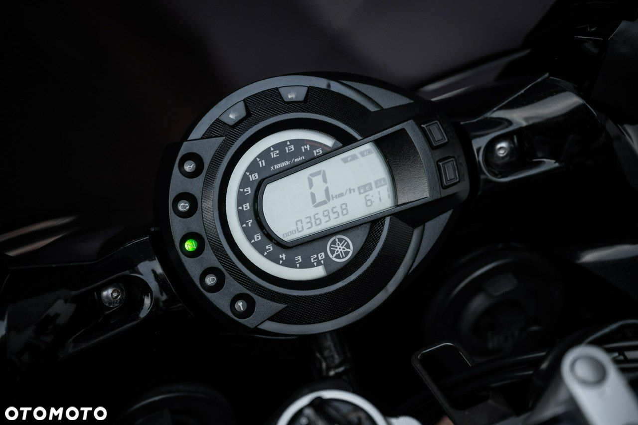 Yamaha FZ - 9