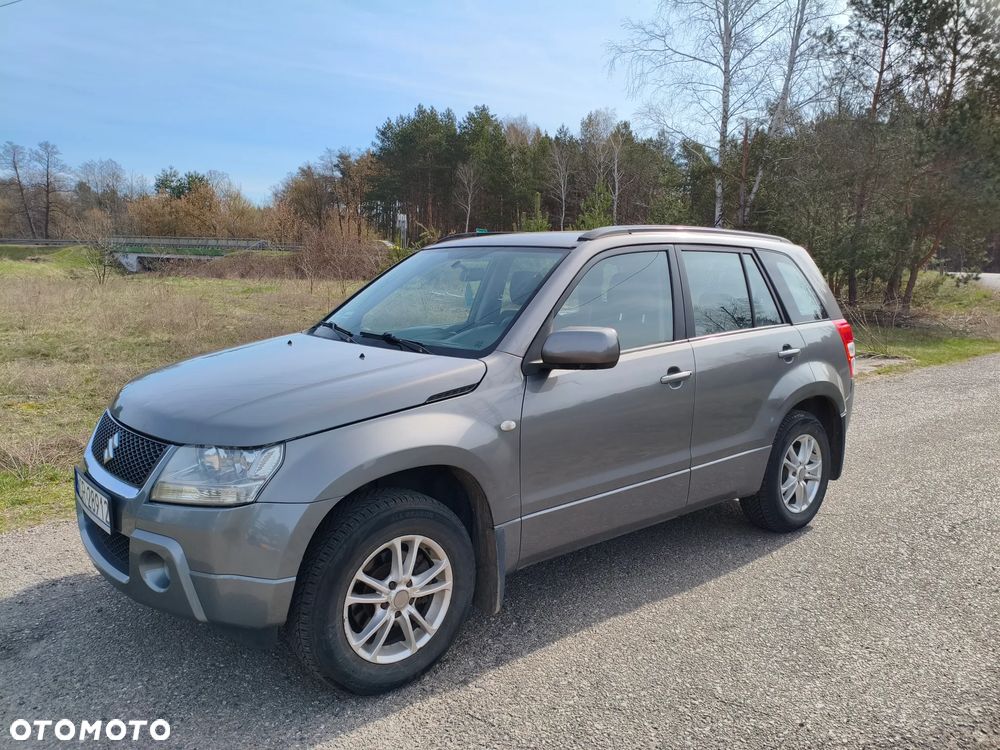 Suzuki Grand Vitara - 3
