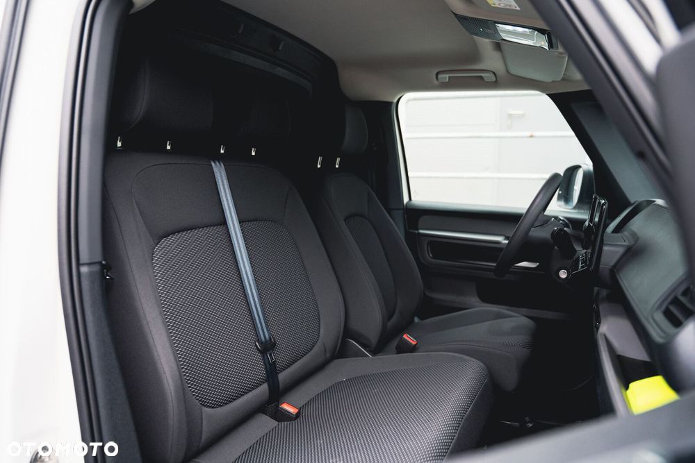 Volkswagen ID. Buzz Cargo L1 204 KM - 16