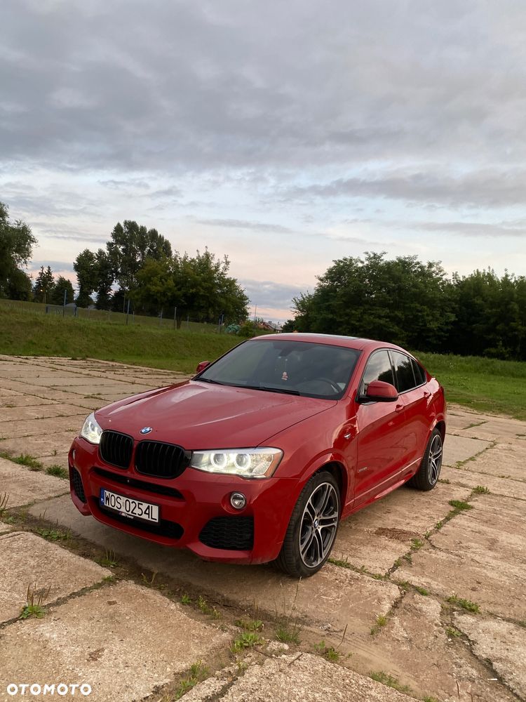 BMW X4 xDrive20i - 33