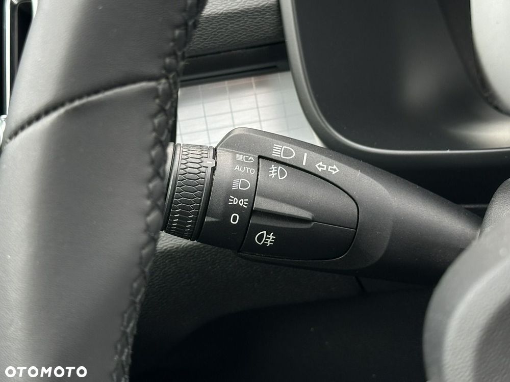 Volvo XC 40 T4 Plug-In Hybrid Core - 23