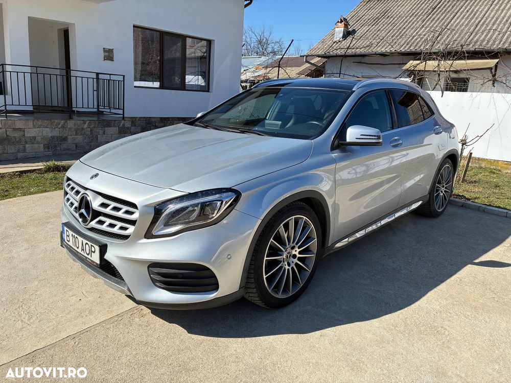 Mercedes-Benz GLA 250 4MATIC 7G-DCT AMG Line - 2