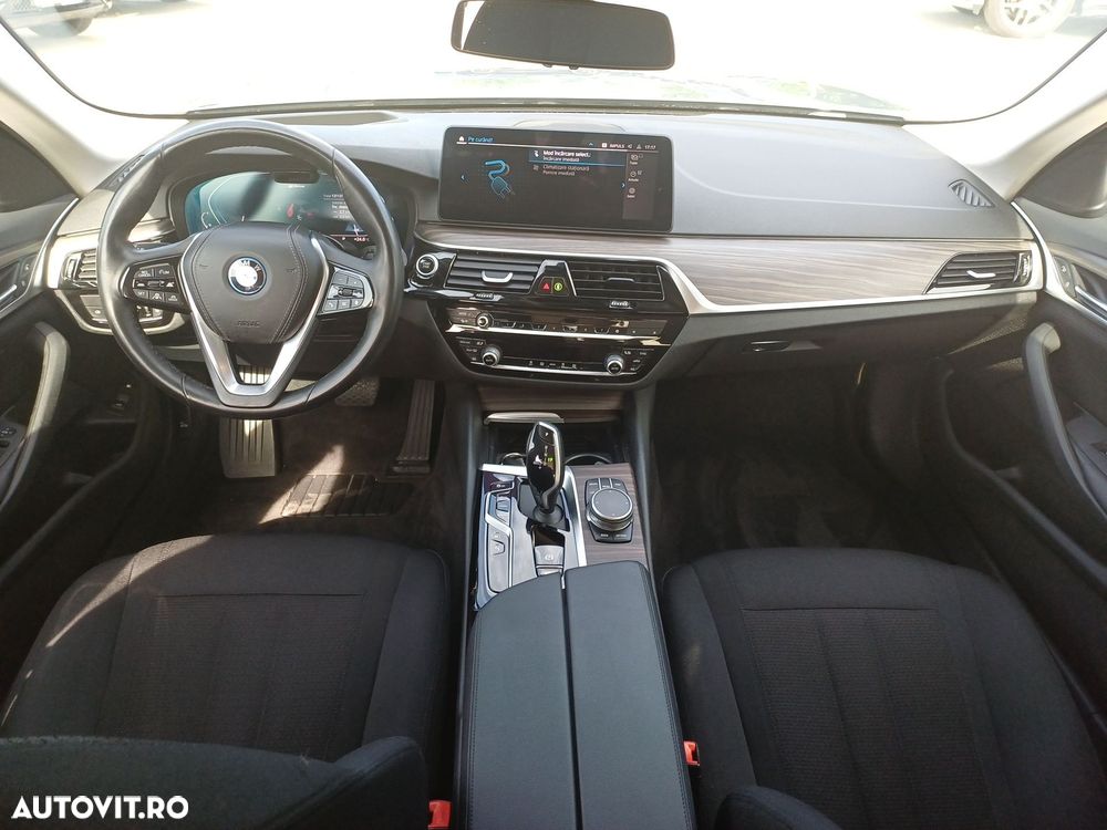 BMW 5 Series 2021 — imagine 21