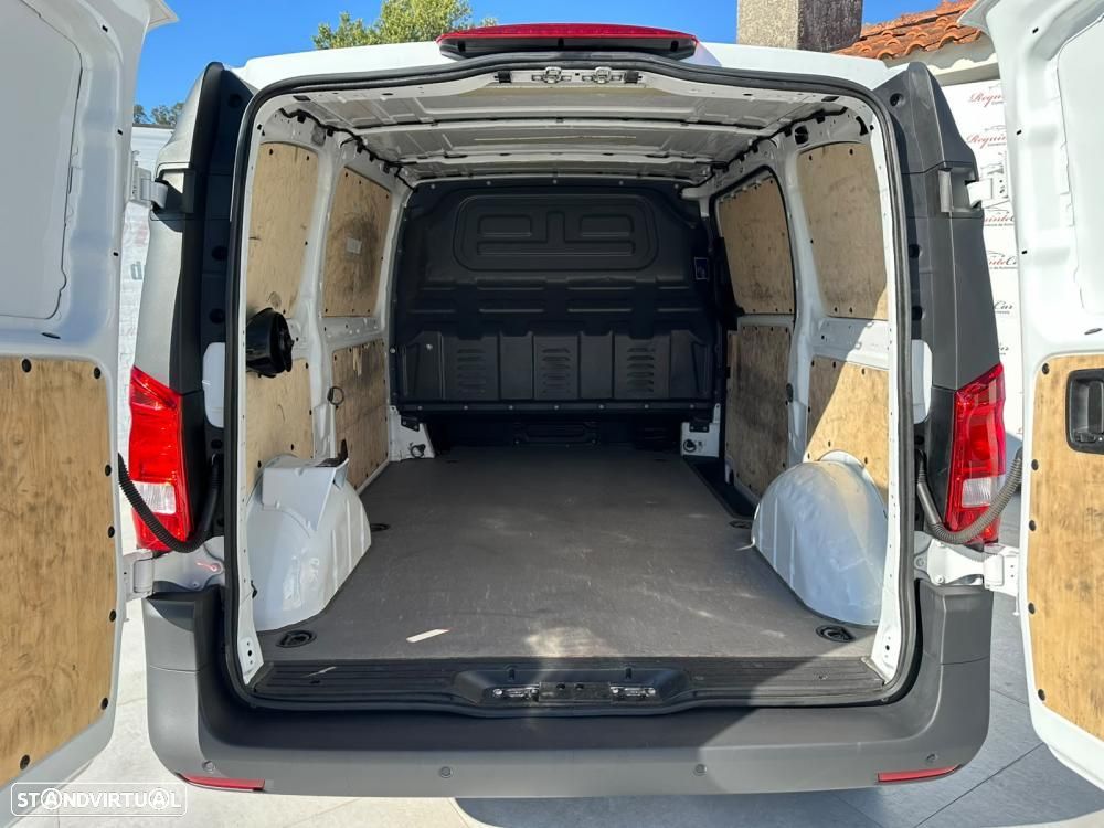 Mercedes-Benz Vito 114 CDi 3LUG. IVA Dedutível - 7