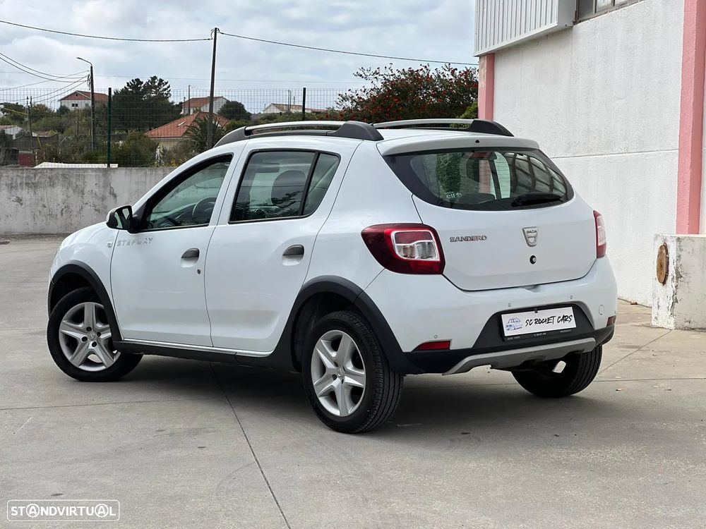 Dacia Sandero 0.9 TCe Stepway - 4