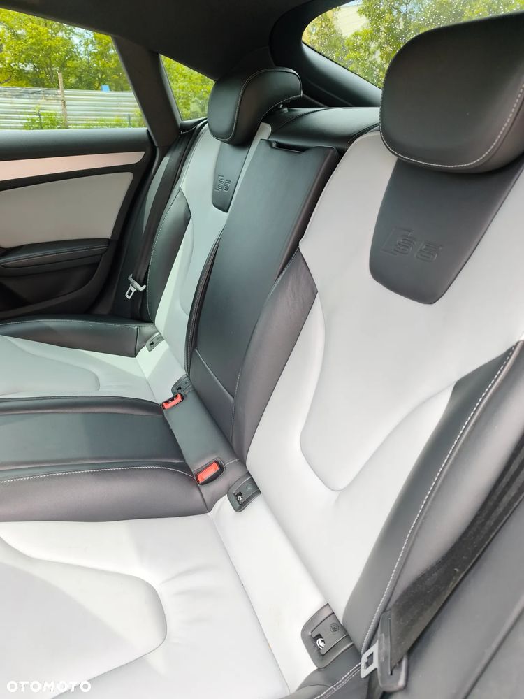 Audi S5 Sportback S tronic - 12