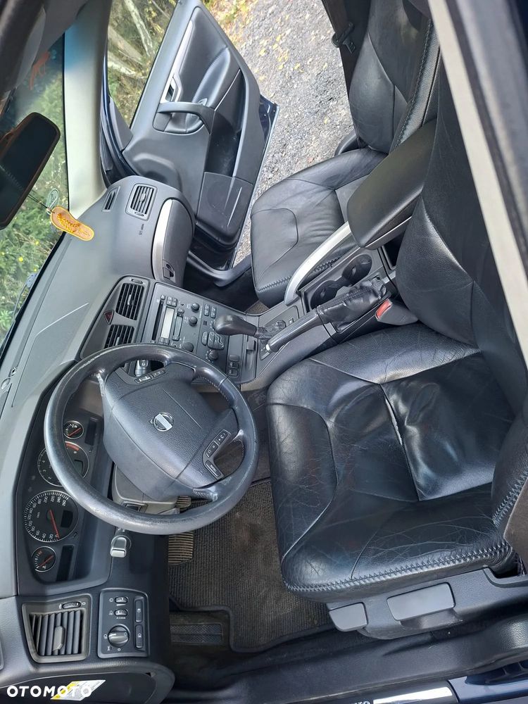 Volvo XC 70 - 7