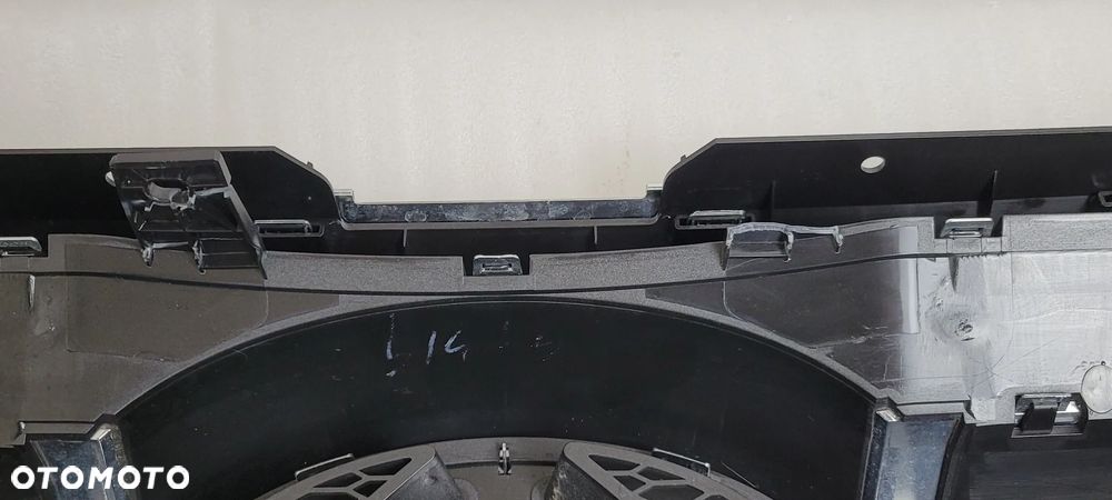 GRILL ATRAPA MAXUS V90 DELIVER 9 2019- SV63 - 14