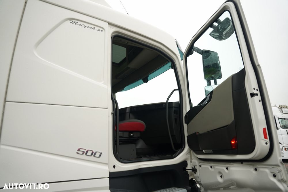 Volvo FH 500 / SISTEM HIDRAULIC / CABINĂ JOSĂ / I-SHIFT / ANVELOPE 100% / - 35