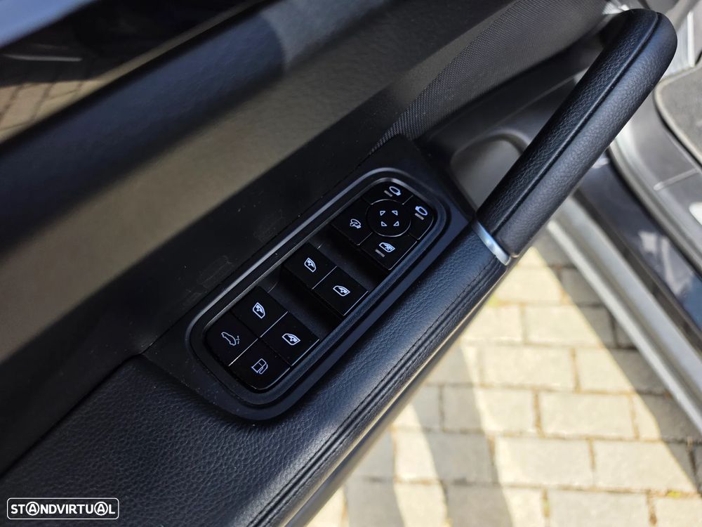 Porsche Cayenne Coupé E-Hybrid Platinum Edition - 12