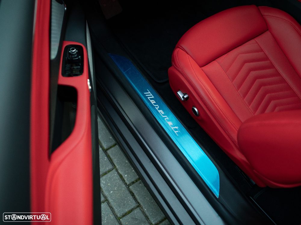 Maserati Granturismo 3.0 V6 Trofeo - 32