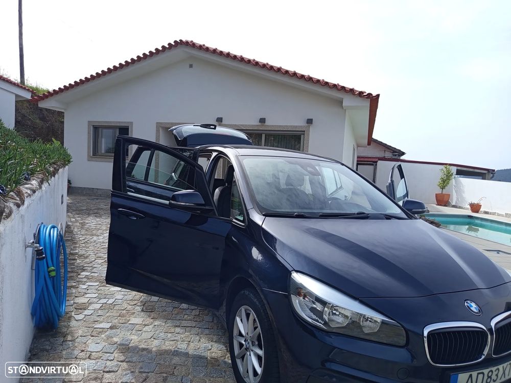 BMW 216 Gran Tourer d Sport Line - 4