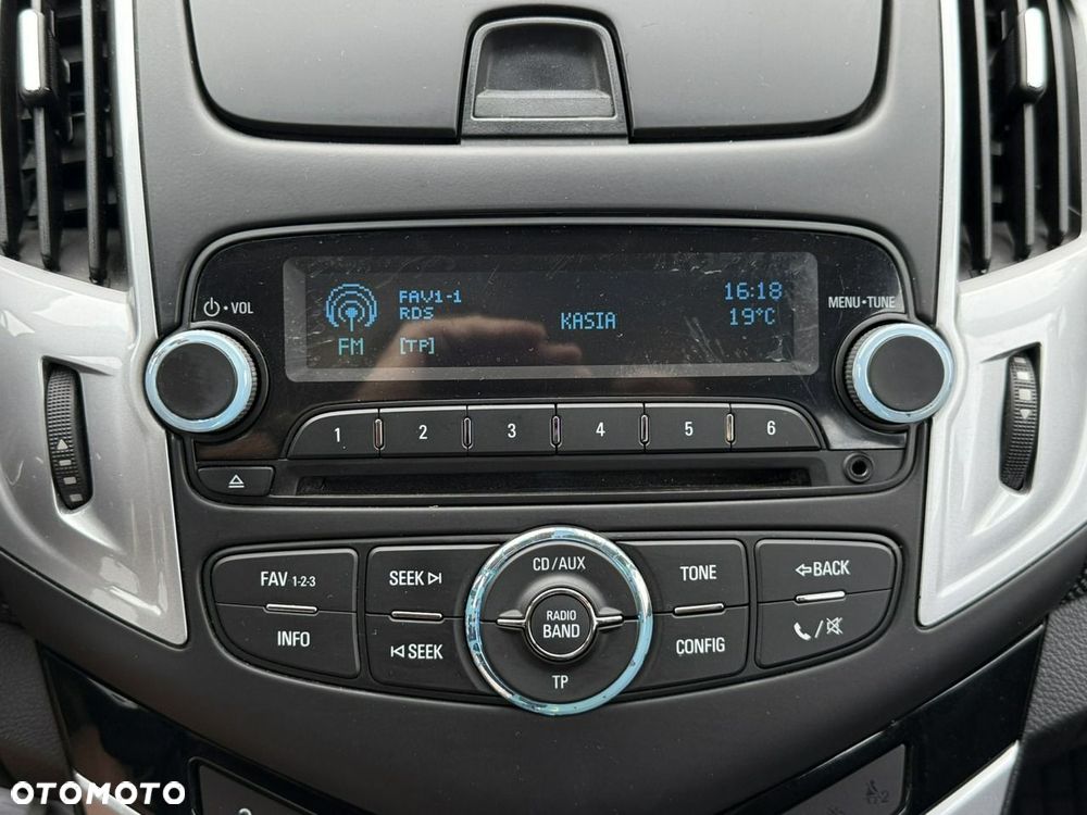 Chevrolet Cruze - 21