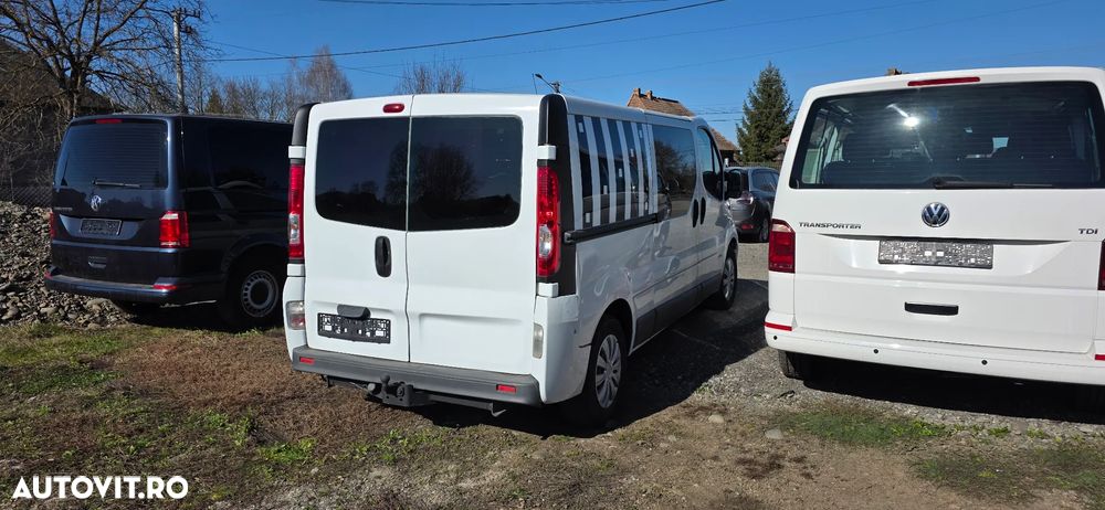 Renault Trafic FAP Grand Combi L2H1 Authentique - 10
