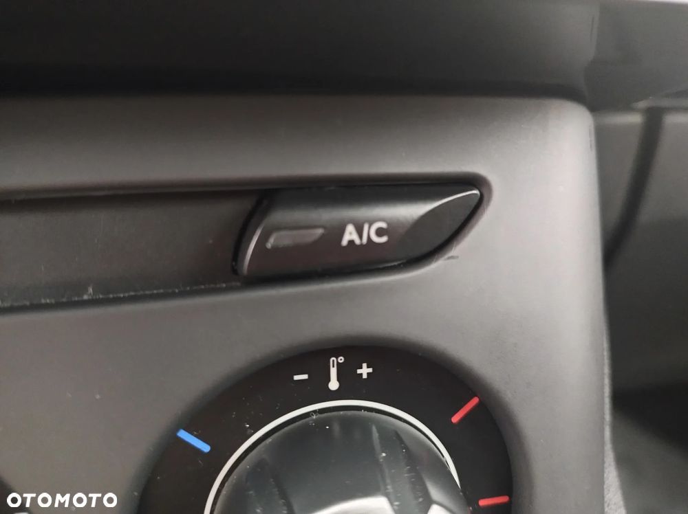 Citroën C3 Pure Tech (VTi) 82 Exclusive - 15