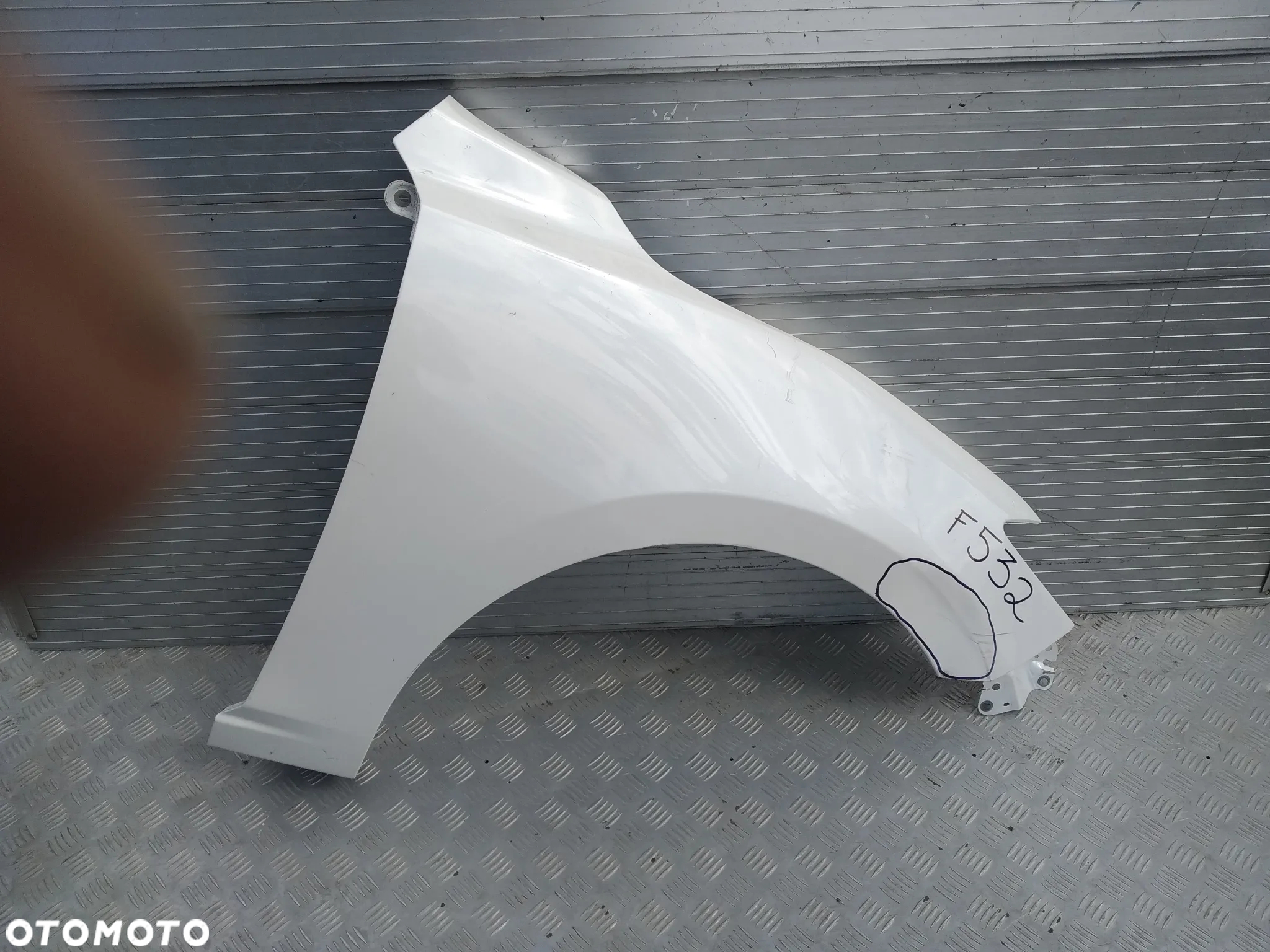 F296/F532/F622 PRAWY  BŁOTNIK MAZDA 3 2013- - 5