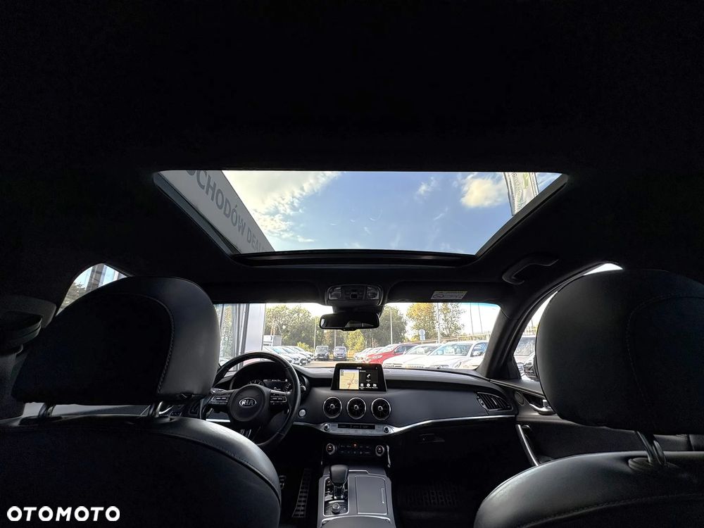 Kia Stinger 3.3 T-GDI V6 GT AWD - 30