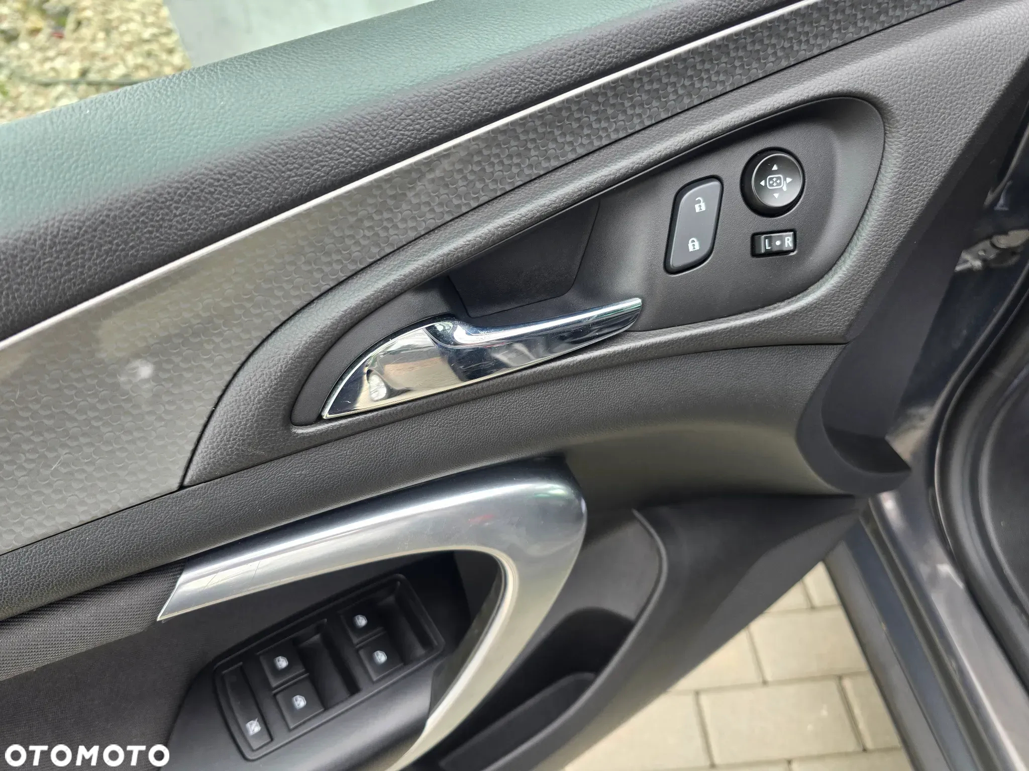 Opel Insignia 2.0 CDTI Cosmo S&S - 38