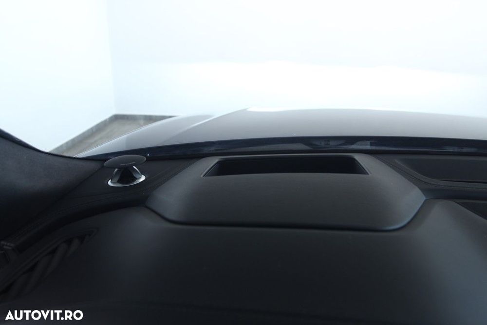 Audi RS Q8 4.0 TFSI quattro MHEV Tiptronic - 33