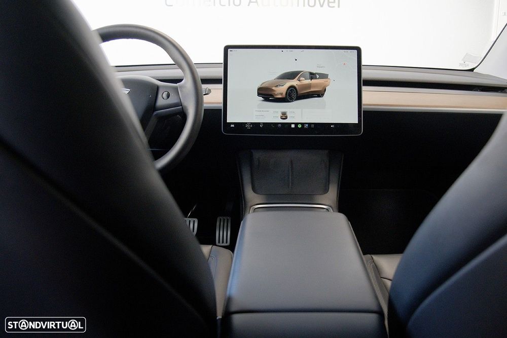 Tesla Model Y Performance Tração Integral - 26