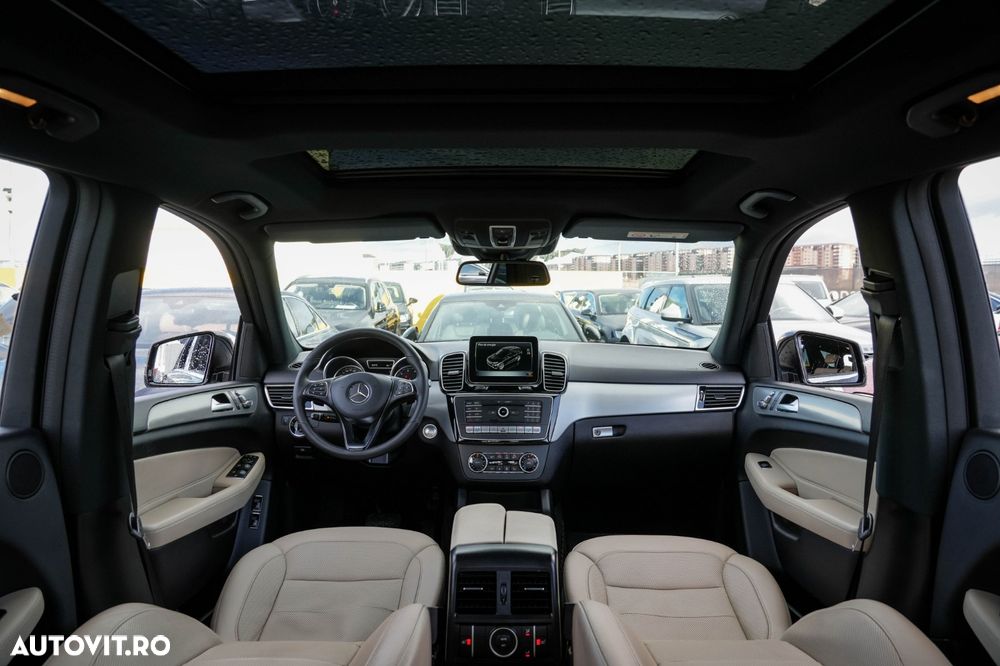 Mercedes-Benz GLE - 26