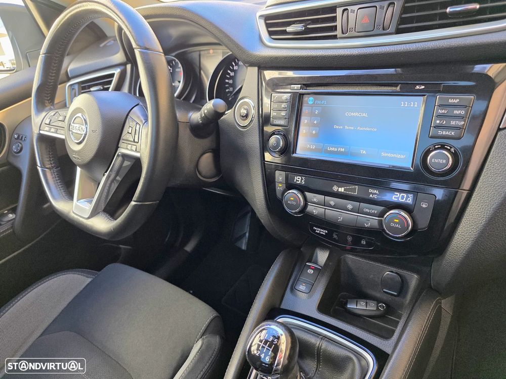 Nissan Qashqai 1.5 dCi N-Connecta Led - 46