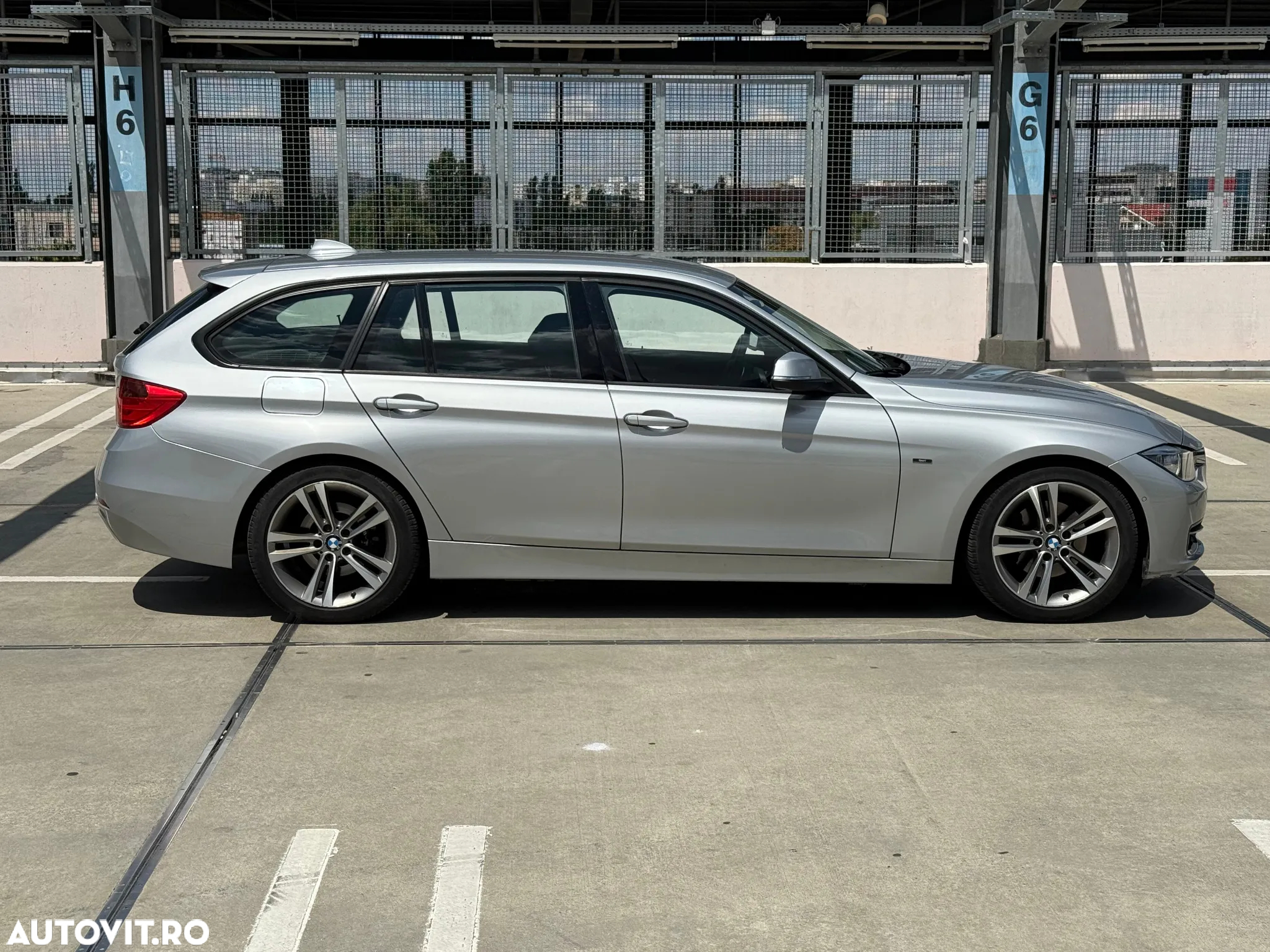 BMW Seria 3 320d Touring Sport-Aut. Sport Line - 7