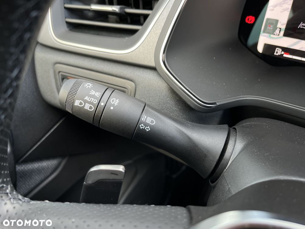 Renault Captur 1.3 TCe mHEV Techno EDC - 20