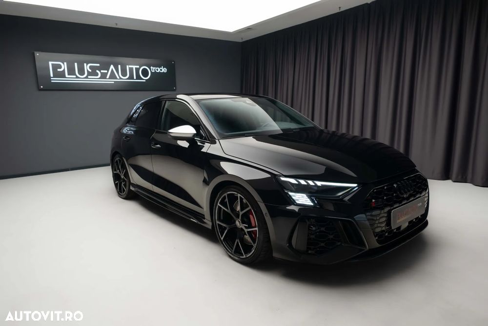 Audi RS3 - 2