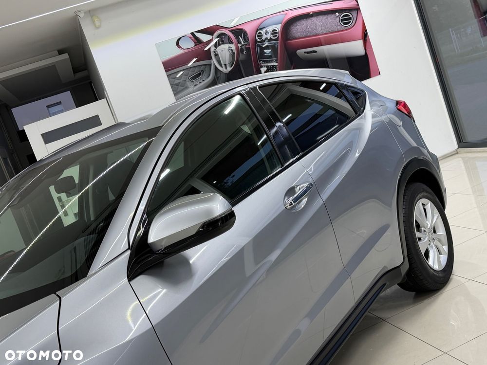 Honda HR-V 1.5 Executive (ADAS / Connect+) CVT - 17
