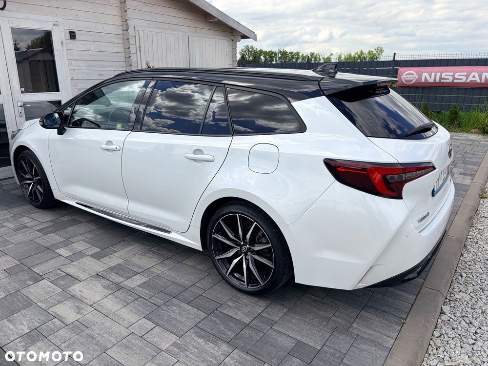Toyota Corolla 2.0 Hybrid GR Sport Dynamic - 6