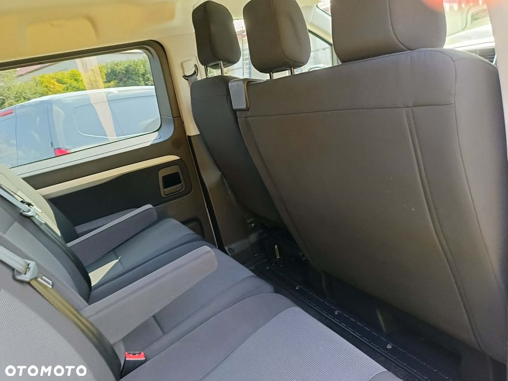 Opel Vivaro - 32