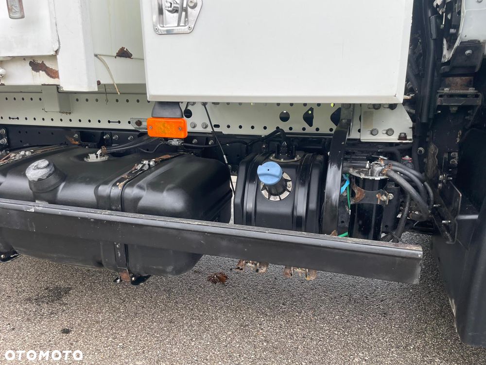 Iveco D 3.0 wywrotka dmc do 3,5t - 13