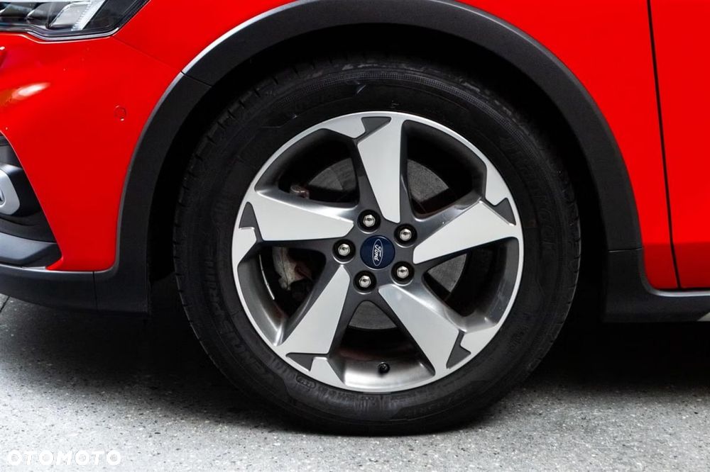 Ford Focus 1.0 EcoBoost Active - 22