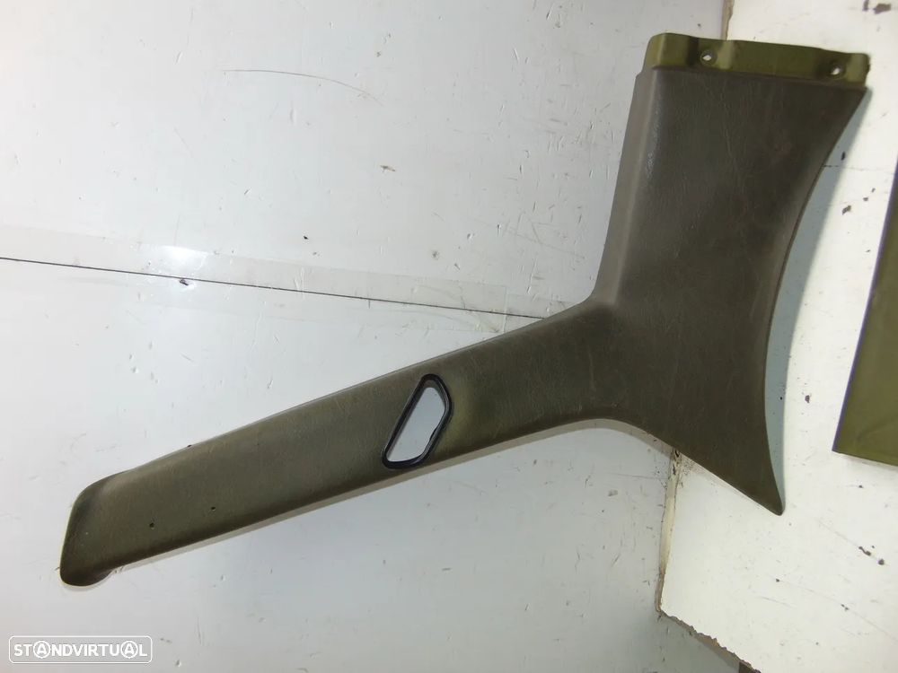 Mercedes W123 touring guarnições pilares - 2