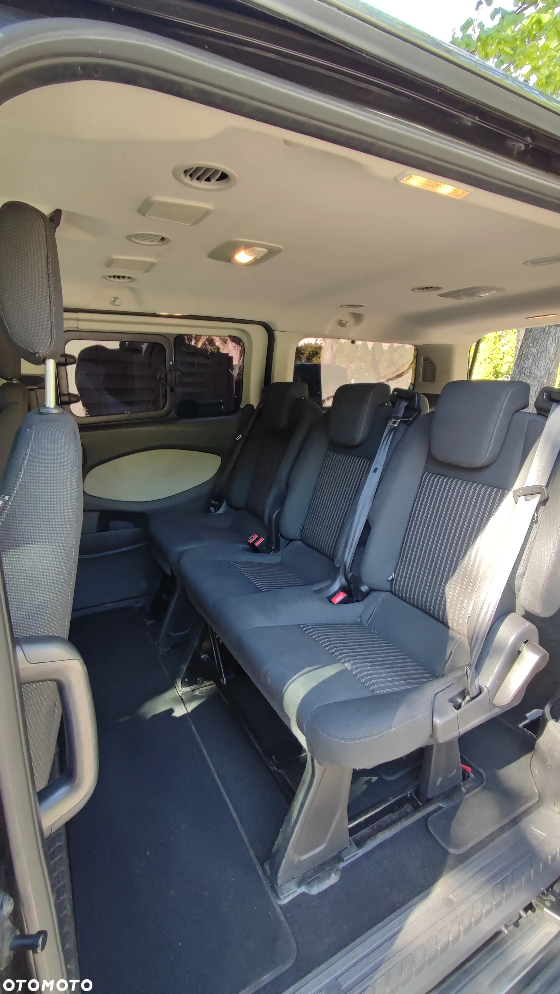 Ford Tourneo Custom 2.0 TDCi L1 Trend - 9