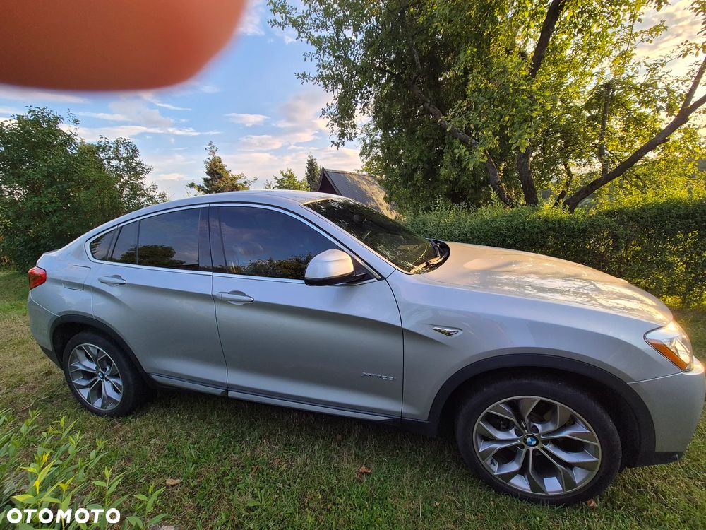 BMW X4 xDrive28i xLine - 1