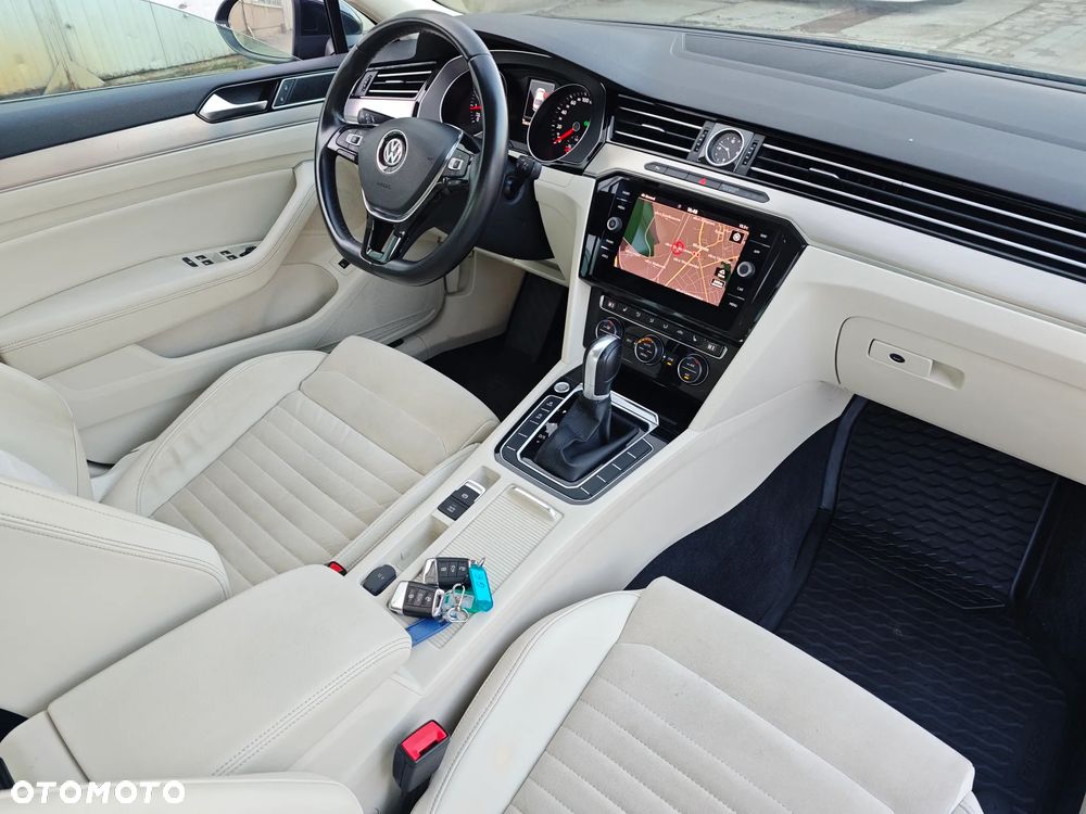 Volkswagen Passat 2.0 TSI BMT Highline DSG - 18