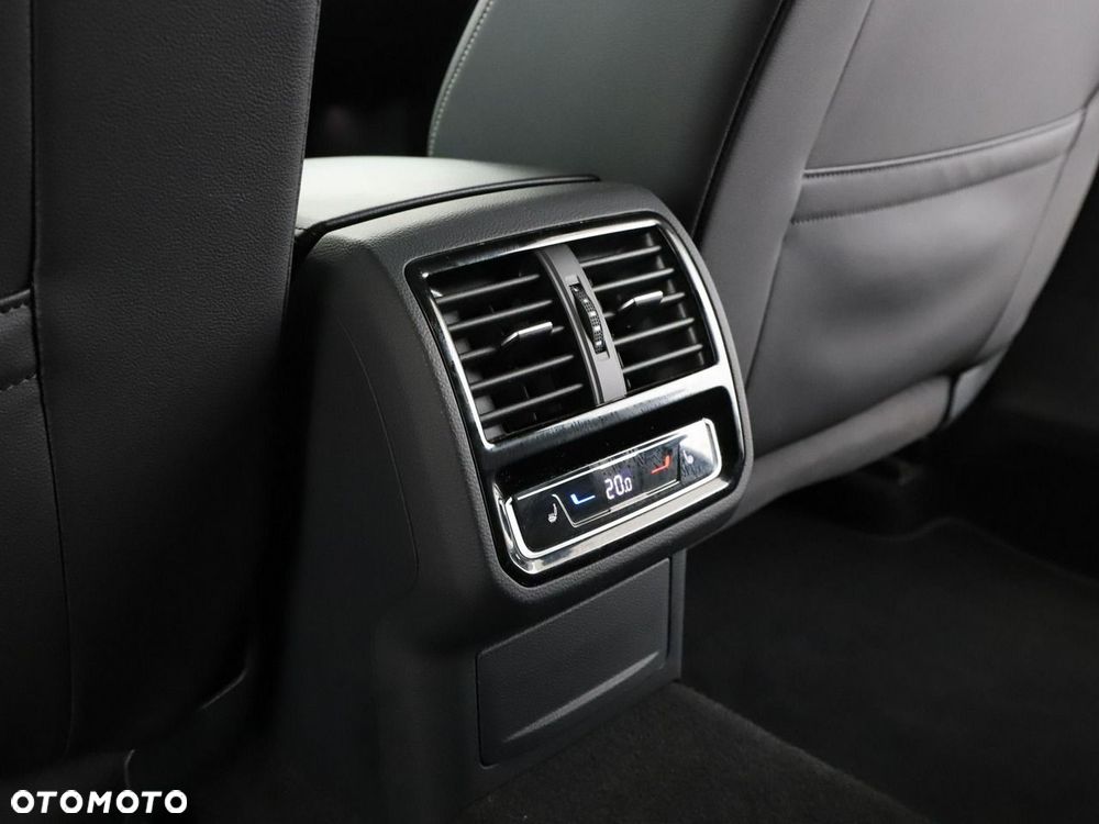 Volkswagen Arteon 2.0 TDI Elegance DSG - 41