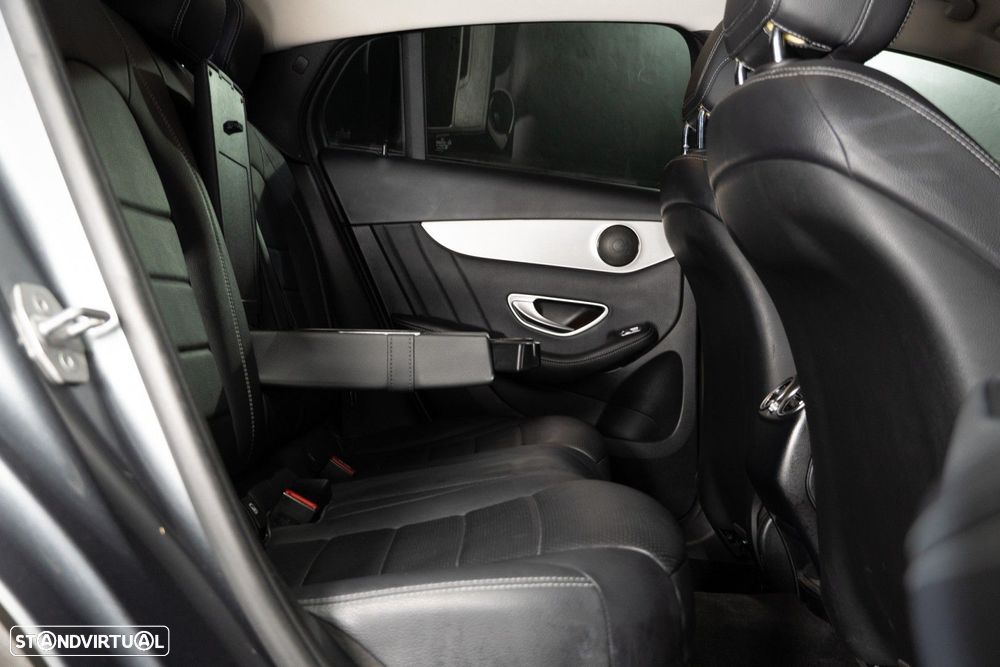Mercedes-Benz GLC 350 e Coupé AMG Line 4-Matic - 23