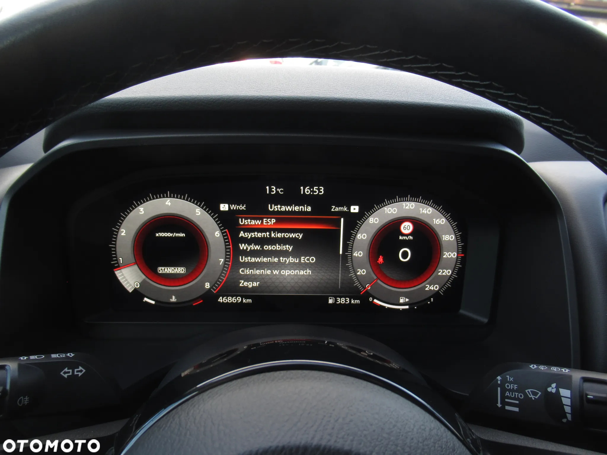 Nissan Qashqai 1.3 DIG-T N-Connecta - 31