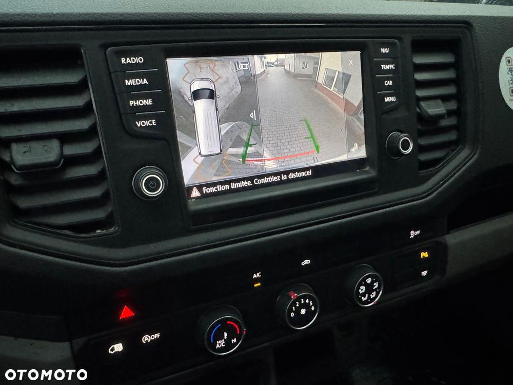 Volkswagen CRAFTER FOTEL PNEUMATYCZNY KAMERA NAWIGACJA KLIMATYZACJA TEMPOMAT, świeżo sprowadzony, OKAZJA !!!! - 14