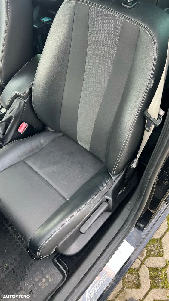 Renault Megane ENERGY dCi 110 Start & Stop Bose Edition - 22