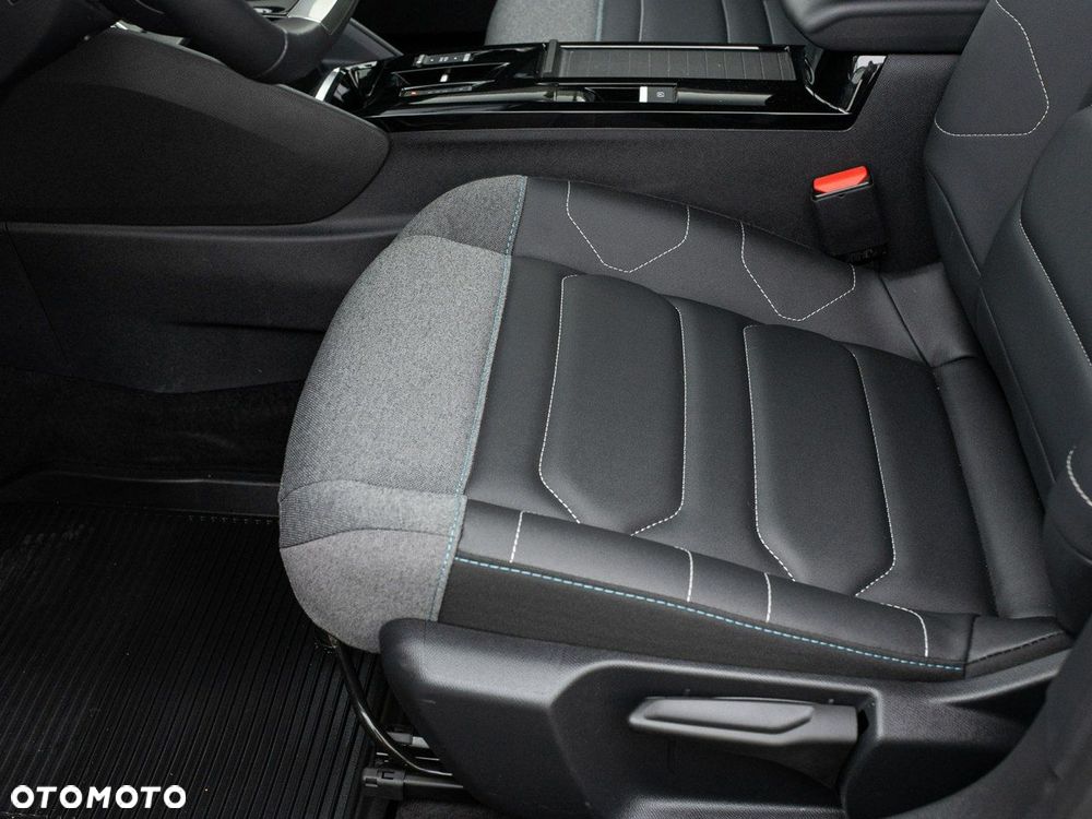 Citroën C4 1.2 PureTech Max S&S EAT8 - 12