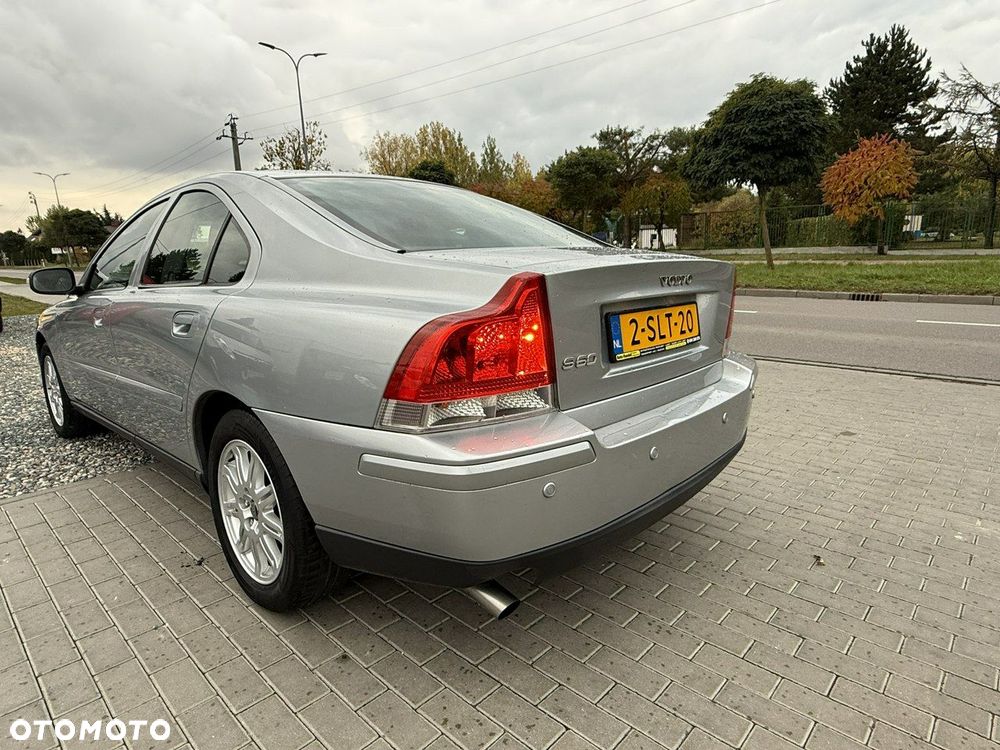 Volvo S60 - 2