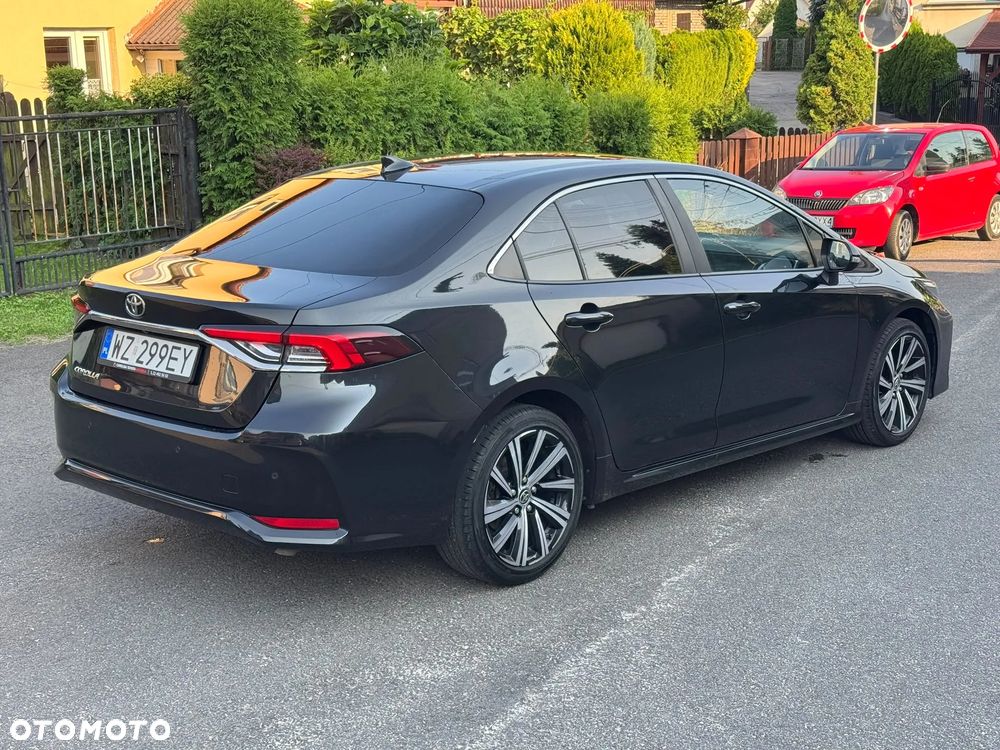Toyota Corolla - 5