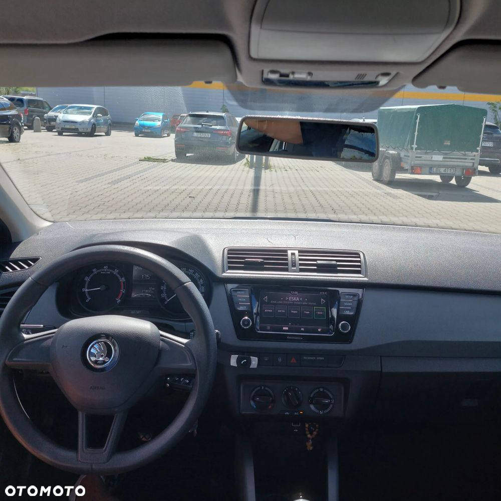Skoda Fabia 1.0 Active - 10